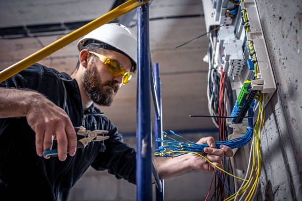Best Emergency Electrical Repair  in Yuba City, CA
